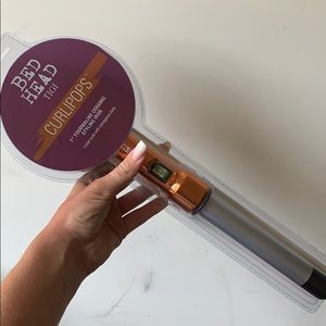 Bed head curler wond